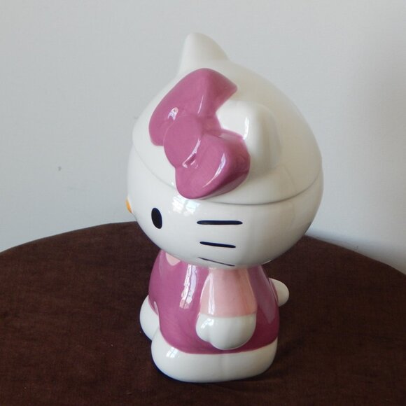 Silver Buffalo Sanrio Hello Kitty 3D Sculpted Ceramic Large Canister Jar New - Picture 4 of 11